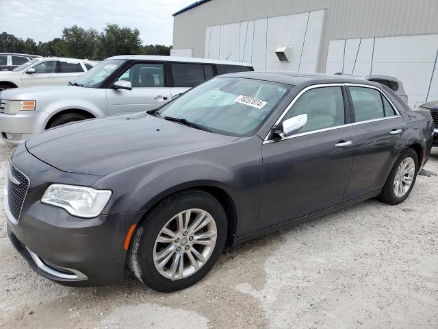 VIN 2C3CCAEG0HH564954 2017 Chrysler 300C no.1