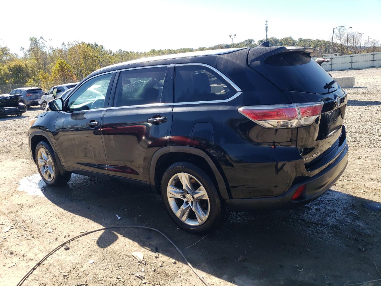 Lot #2928686857 2015 TOYOTA HIGHLANDER