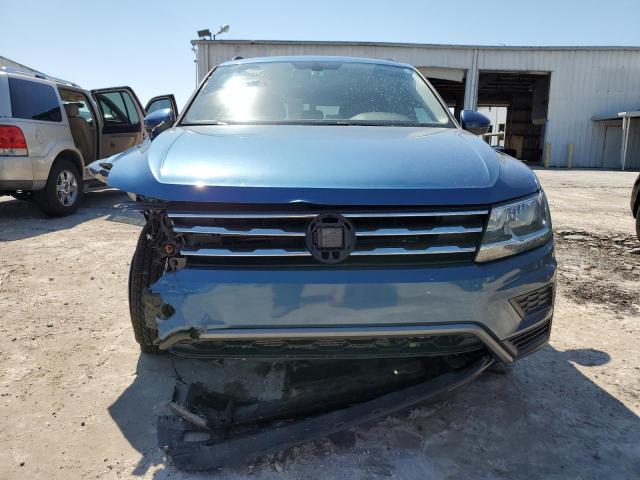 VIN 3VV3B7AX9KM126080 2019 Volkswagen Tiguan, SE no.5