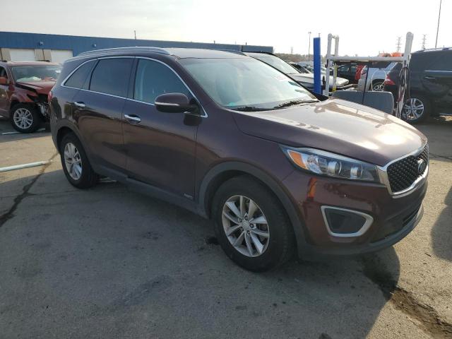 VIN 5XYPGDA33HG247187 2017 KIA Sorento, LX no.4