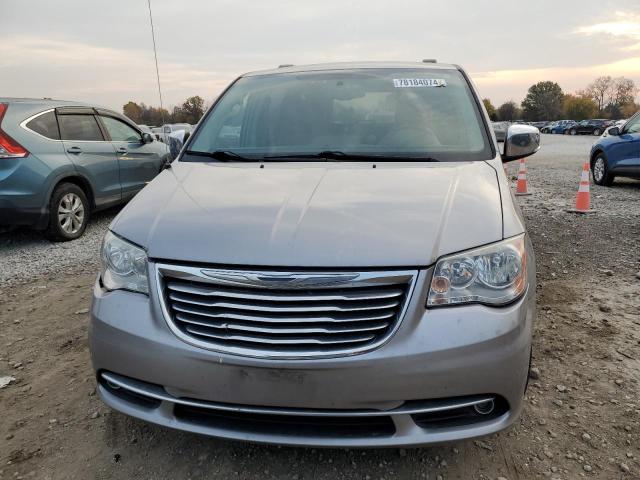 VIN 2C4RC1CGXDR779643 2013 Chrysler Town and Countr... no.5