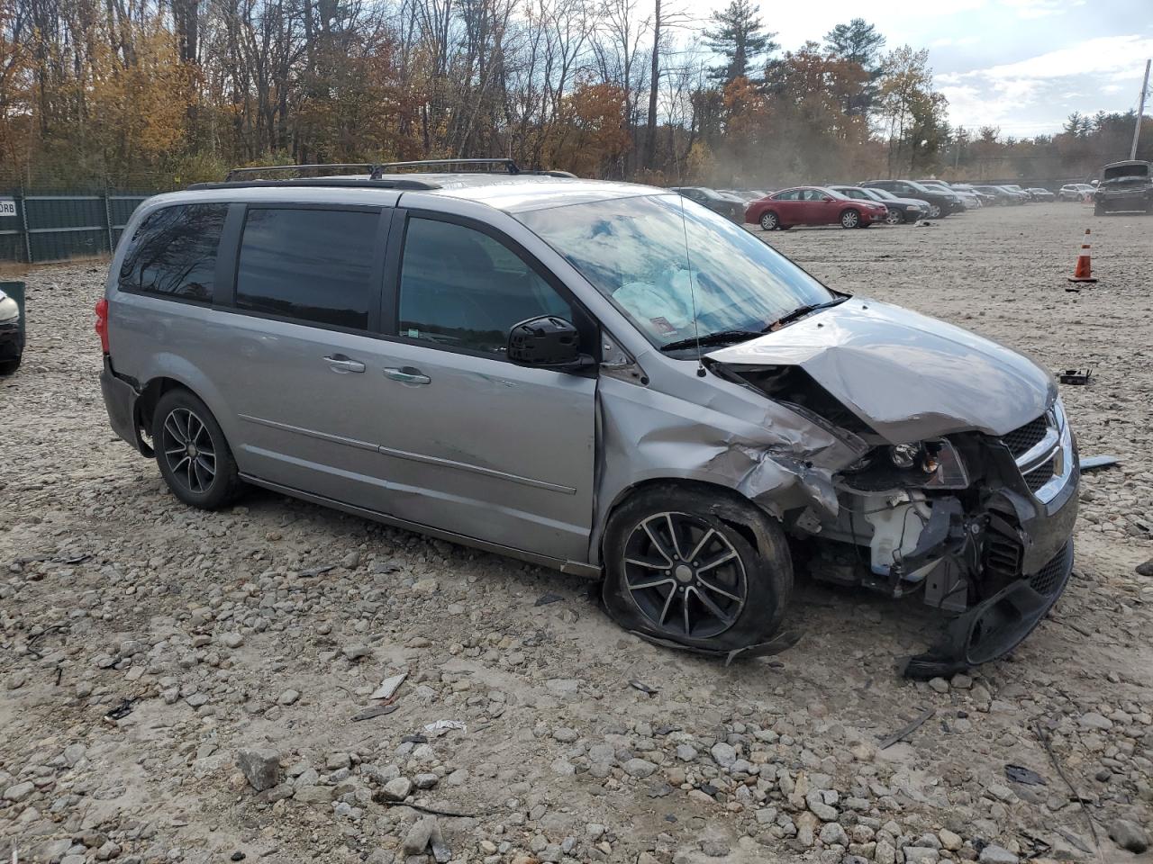 Lot #2952931921 2016 DODGE GRAND CARA