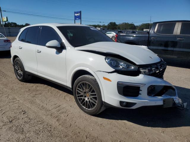 VIN WP1AA2A27HKA81008 2017 PORSCHE CAYENNE no.4