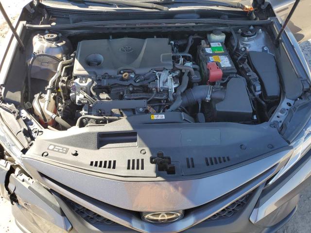 VIN 4T1B11HK2JU023044 2018 Toyota Camry, L no.11