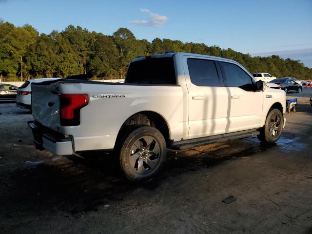 FORD F150 LIGHT 2024 white  electric 1FT6W3L7XRWG07097 photo #4