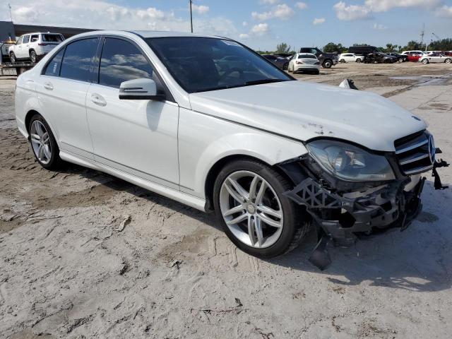 VIN WDDGF4HB1ER316641 2014 Mercedes-Benz C-Class, 250 no.4