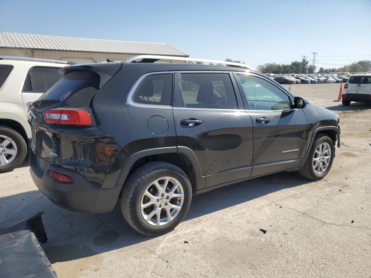 Lot #2976961607 2016 JEEP CHEROKEE L