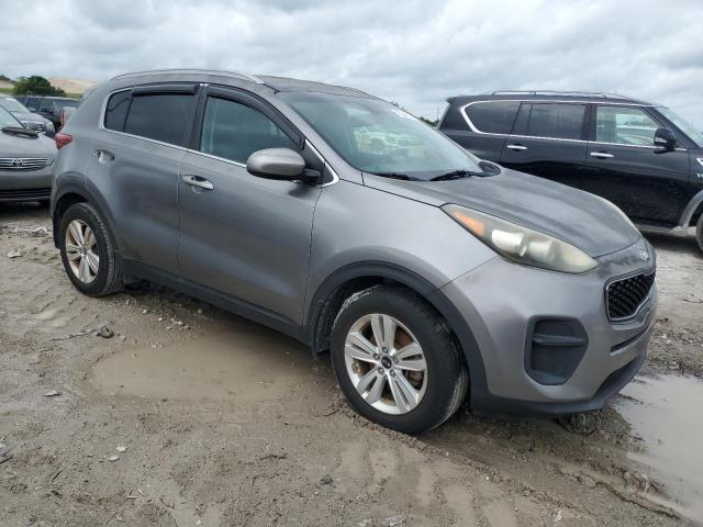 VIN KNDPM3AC4H7208303 2017 KIA Sportage, LX no.4