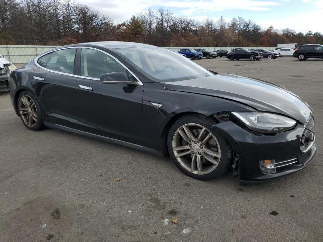 2015 TESLA MODEL S 85 5YJSA1H28FFP69762
