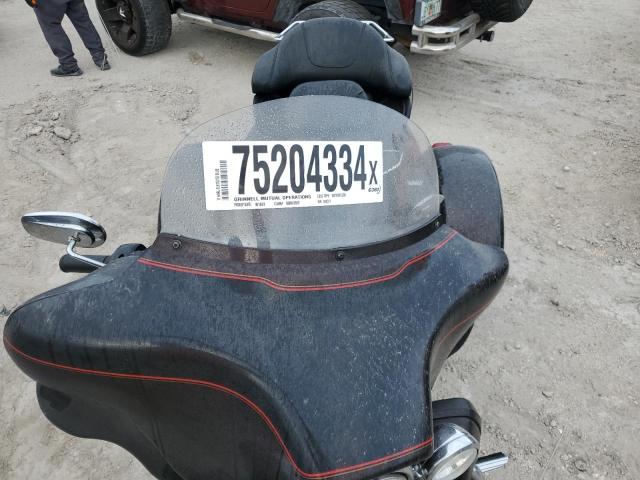 2011 HARLEY-DAVIDSON FLHTCUTG 1HD1MAM18BB854371