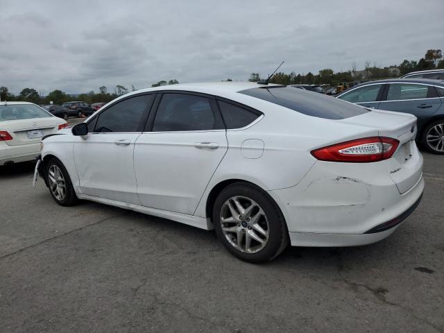 VIN 3FA6P0H7XGR331076 2016 Ford Fusion, SE no.2