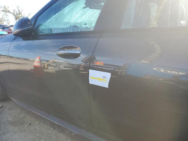 2022 MERCEDES-BENZ C 300 - W1KAF4GB1NR065790