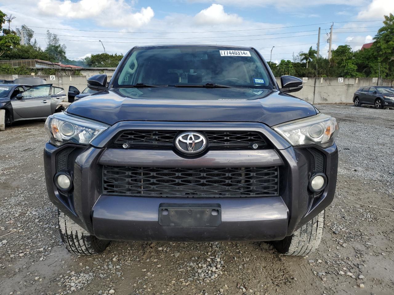 Lot #3009104401 2015 TOYOTA 4RUNNER SR