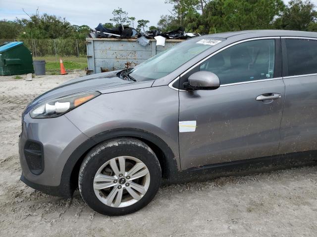 VIN KNDPM3AC3J7330592 2018 KIA Sportage, LX no.13