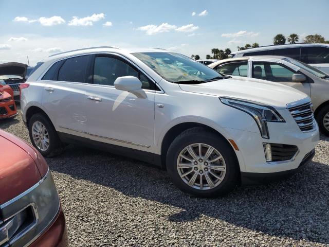 VIN 1GYKNBRS3KZ151448 2019 Cadillac XT5 no.4