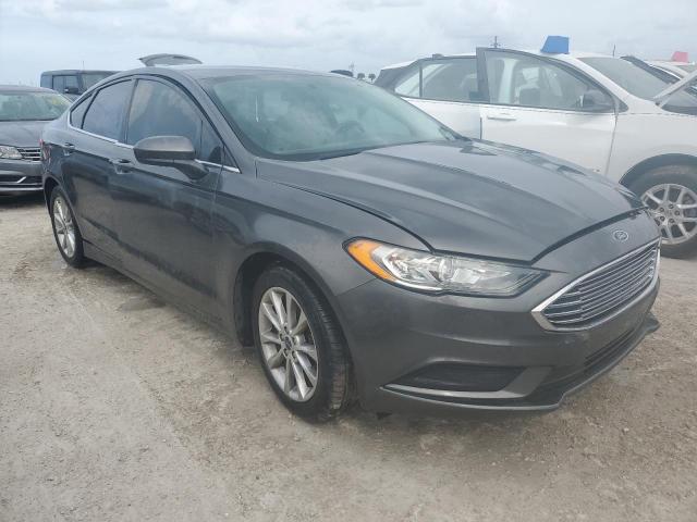 VIN 3FA6P0H78HR108052 2017 Ford Fusion, SE no.4