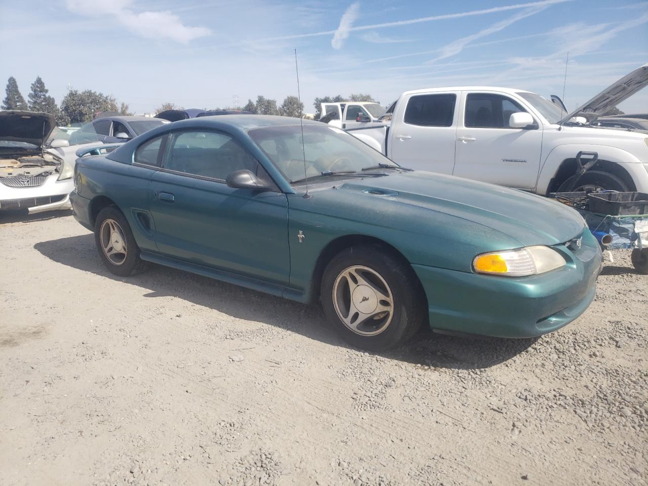 Lot #2957421382 1998 FORD MUSTANG