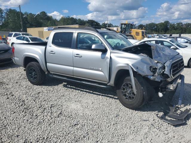 VIN 5TFAZ5CN8MX098027 2021 Toyota Tacoma, Double Cab no.4