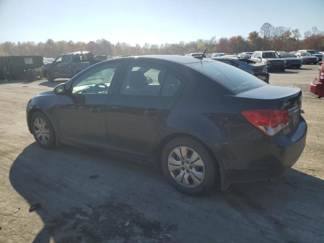 VIN 1G1PA5SH2D7324598 2013 Chevrolet Cruze, LS no.2