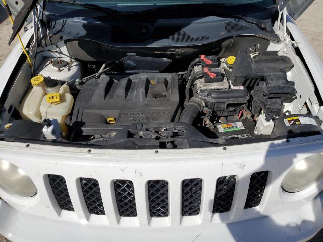 VIN 1C4NJPBBXED758941 2014 Jeep Patriot, Sport no.12