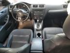 VOLKSWAGEN JETTA SE photo