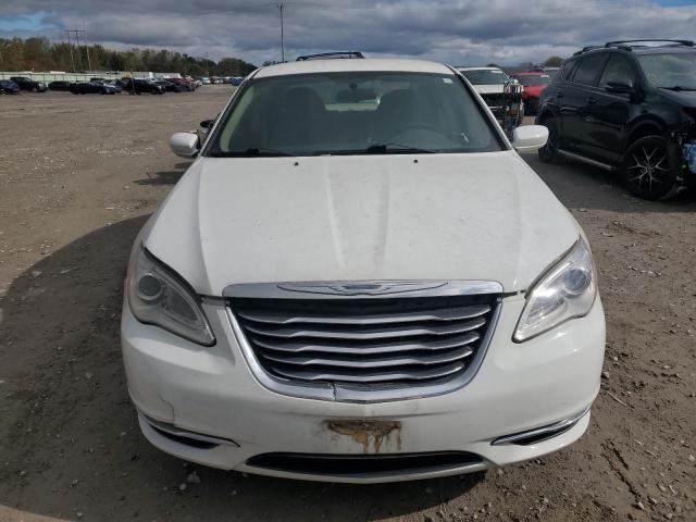 VIN 1C3CCBBG5DN703648 2013 Chrysler 200, Touring no.5