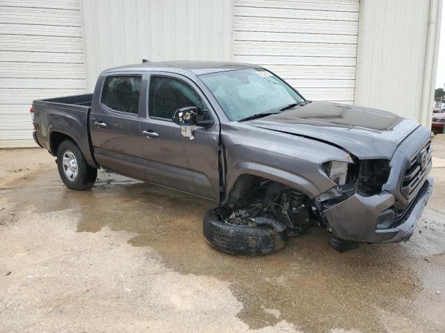 VIN 5TFAX5GN4JX121055 2018 Toyota Tacoma, Double Cab no.4