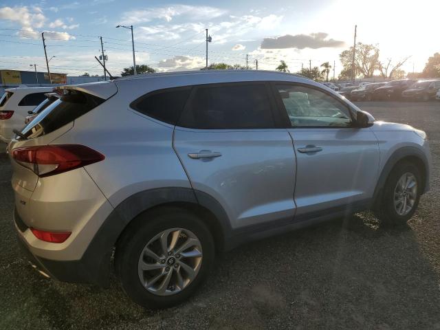 VIN KM8J33A20GU161167 2016 Hyundai Tucson, Limited no.3