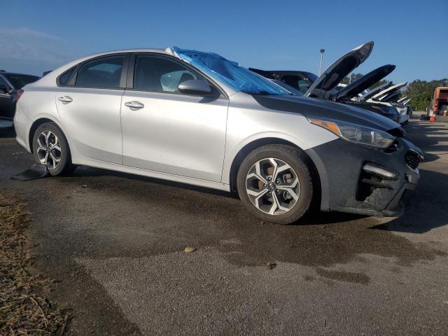 VIN 3KPF24AD8LE236792 2020 KIA Forte, FE no.4