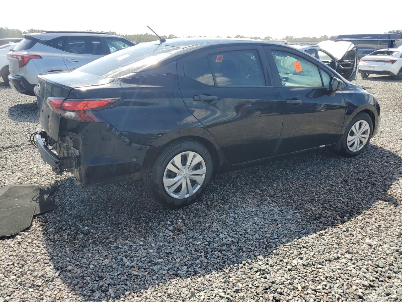 Lot #2957075449 2020 NISSAN VERSA S