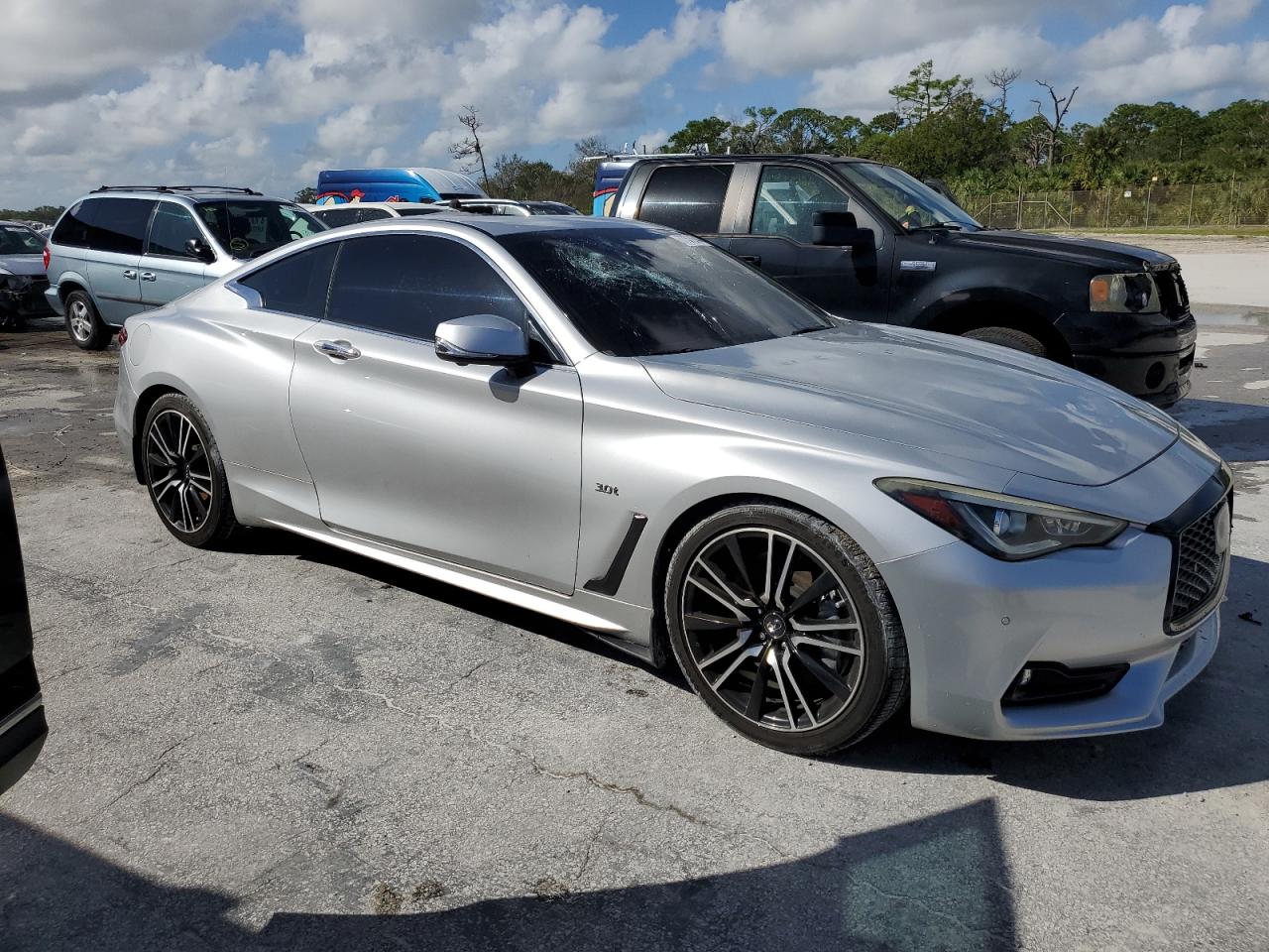 Lot #2979391591 2018 INFINITI Q60 LUXE 3