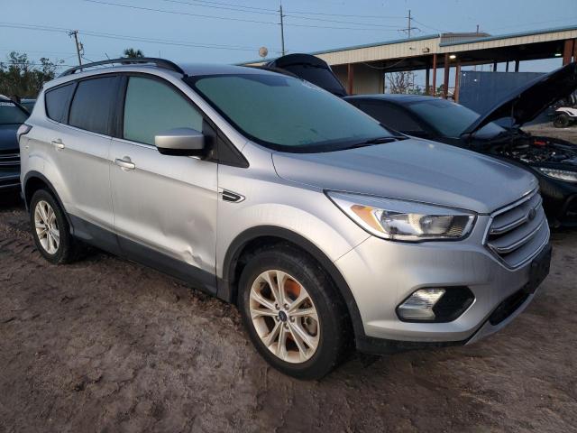 VIN 1FMCU9GD6JUC00661 2018 Ford Escape, SE no.4