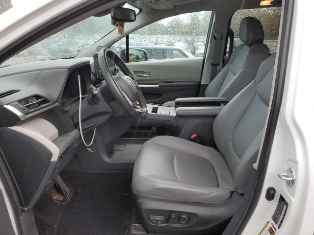 2022 TOYOTA SIENNA XLE - 5TDJRKEC6NS125999