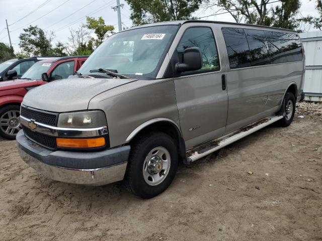 CHEVROLET EXPRESS G3 2004 beige  gas 1GAHG39U241125628 photo #1