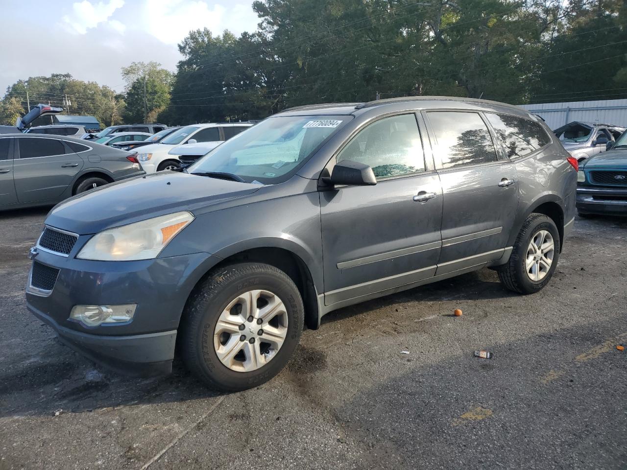 Lot #2943151395 2012 CHEVROLET TRAVERSE L