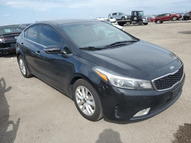 VIN 3KPFL4A72HE056920 2017 KIA Forte, LX no.4