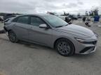 HYUNDAI ELANTRA SE photo