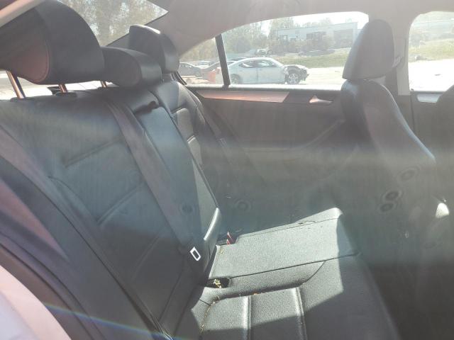 2016 VOLKSWAGEN JETTA SE - 3VWD67AJ1GM398940