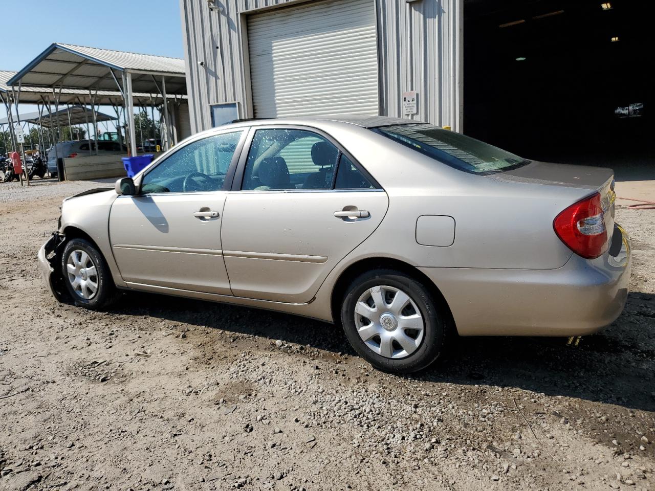 Lot #2918915597 2004 TOYOTA CAMRY LE