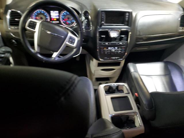 2015 CHRYSLER TOWN & COU - 2C4RC1CG4FR730053