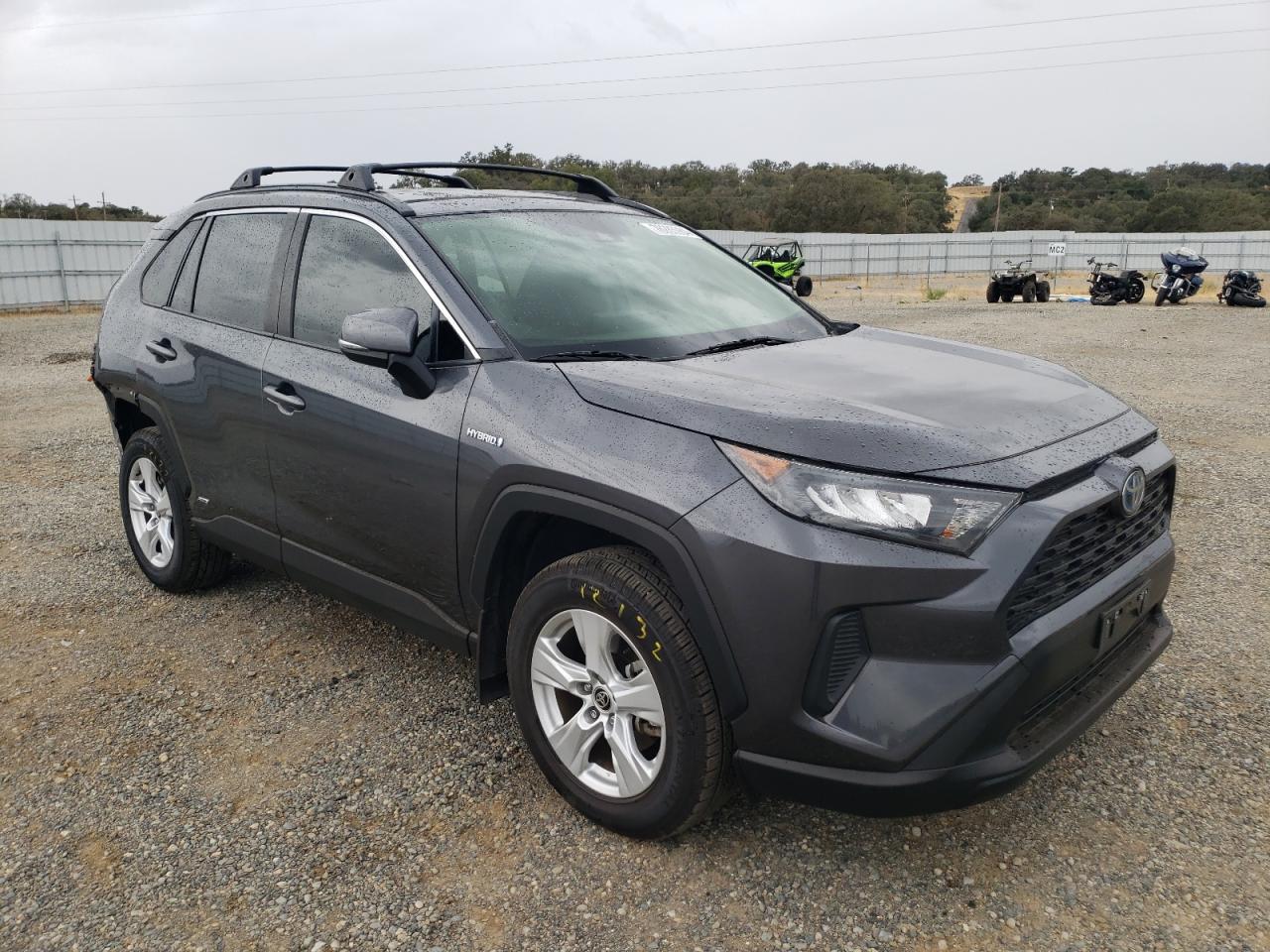 Lot #2989500861 2020 TOYOTA RAV4 LE