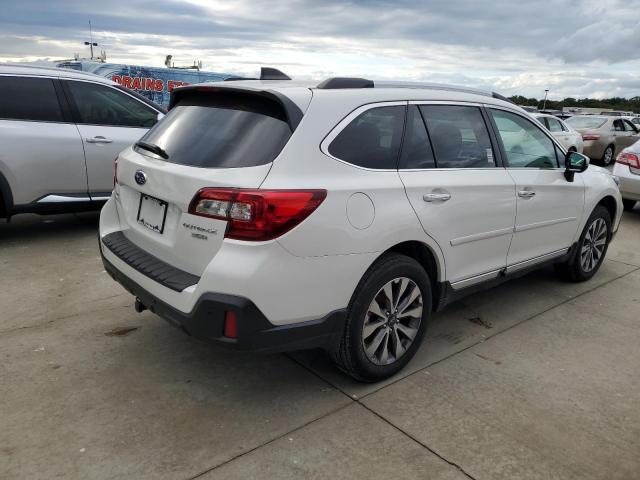 VIN 4S4BSETCXJ3250475 2018 Subaru Outback, Touring no.3