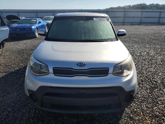 VIN KNDJN2A22J7514393 2018 KIA Soul no.5