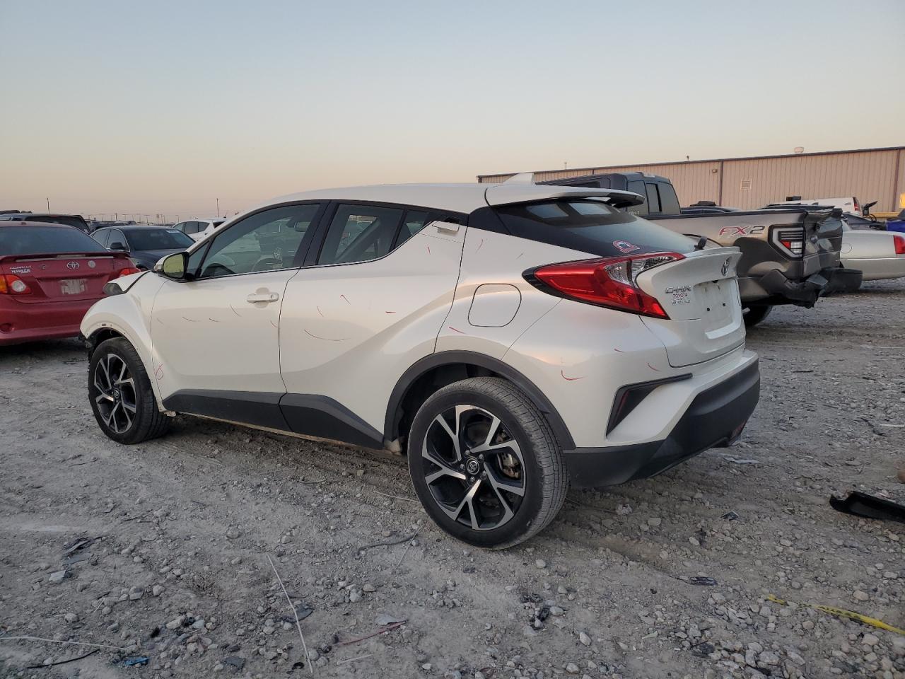 Lot #2960151085 2019 TOYOTA C-HR XLE