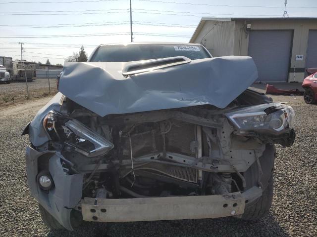 2017 TOYOTA 4RUNNER SR - JTEBU5JR5H5456819