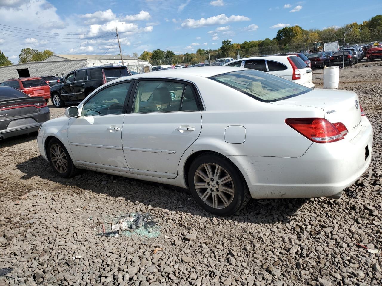 Lot #2935992781 2007 TOYOTA AVALON XL