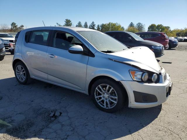 VIN 1G1JC6SB0G4184249 2016 Chevrolet Sonic, LT no.4