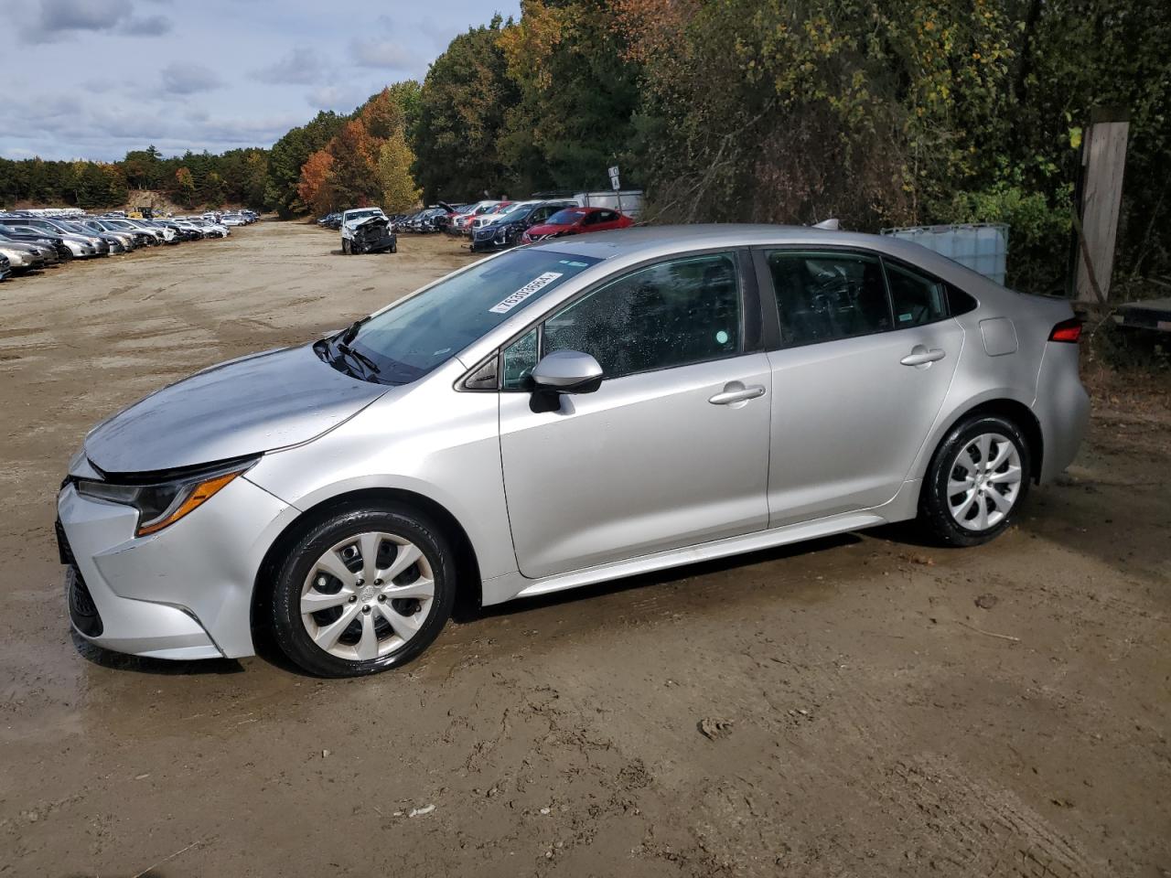 Lot #2909142348 2020 TOYOTA COROLLA LE