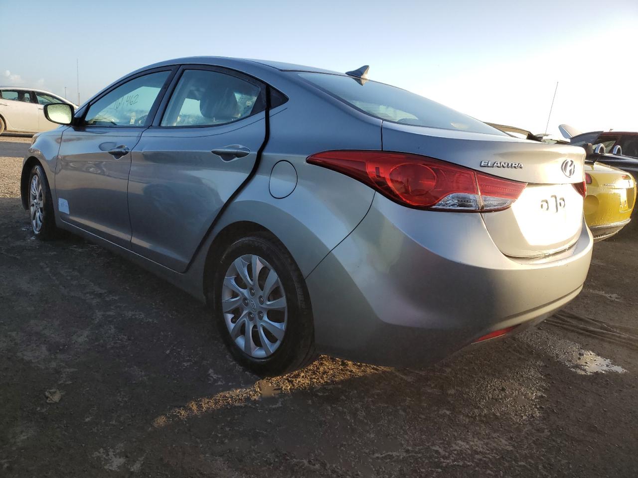 Lot #2986717128 2012 HYUNDAI ELANTRA GL