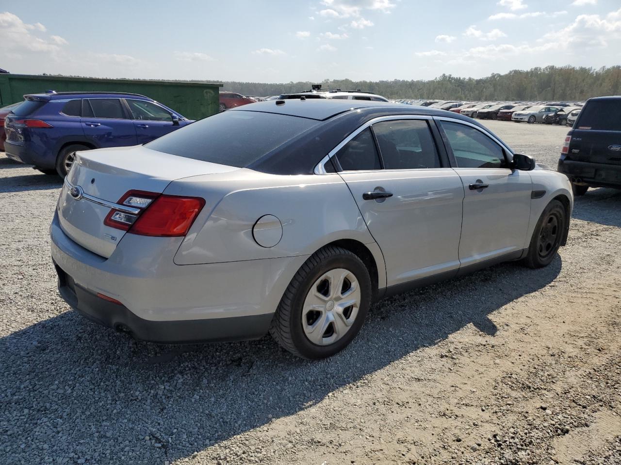 Lot #2952921839 2014 FORD TAURUS POL